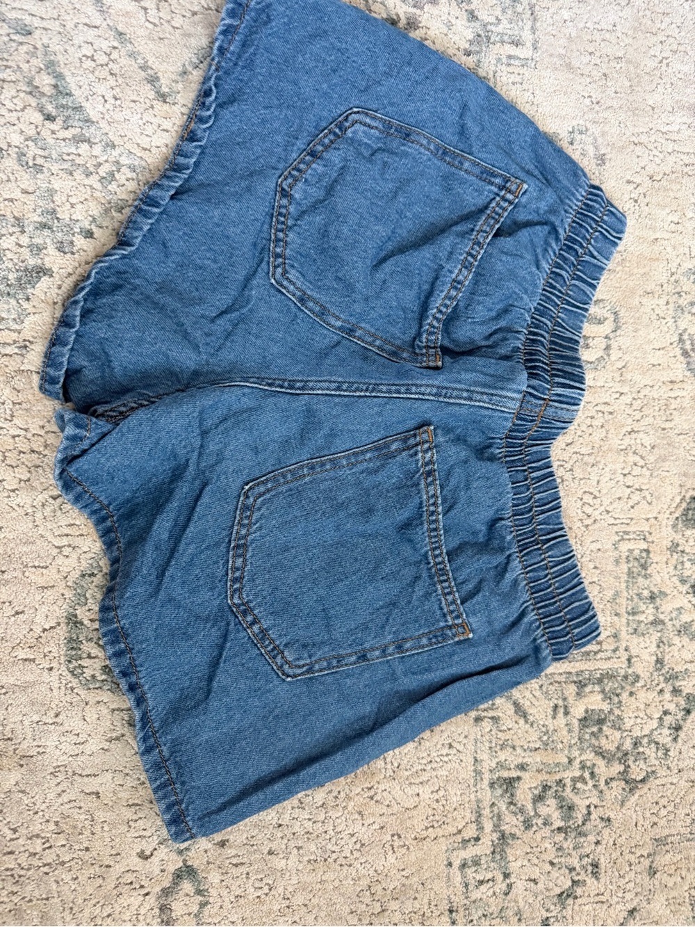 Universal Thread Blue Denim Drawstring Shorts with White Rope - Picture 2 of 3
